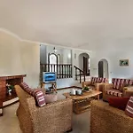 Casa Palmeiras By Албуфейра