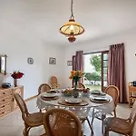 Вилла Casa Palmeiras By *