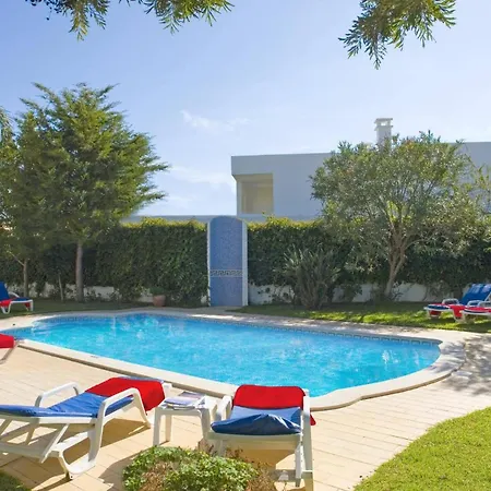 Casa Palmeiras By